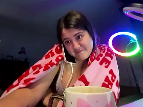 Snapshot of Prill940 chatting on 01/18/26, 07:56 Prill940 online show from 01/18/26, 07:56