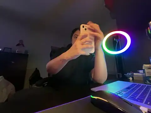 Snapshot of Prill940 chatting on 02/02/26, 07:18 Prill940 online show from 02/02/26, 07:18