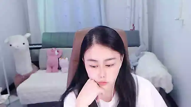 Snapshot of BOBO-jiang chatting on 10/02/25, 02:20 BOBO-jiang online show from 10/02/25, 02:20