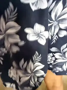 Snapshot of Shani_Izu chatting on 10/21/25, 04:56 Shani Izu online show from 10/21/25, 04:56