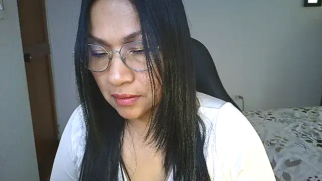 LissafeetHott online show from 05/19/26, 10:50