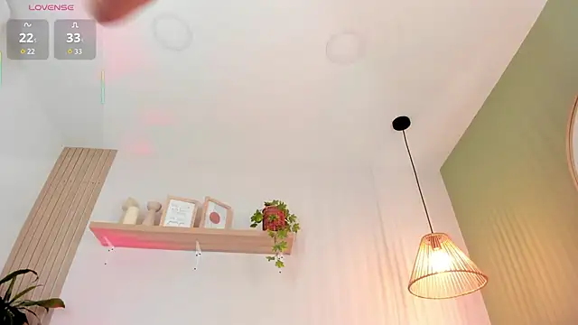 Cristalfoxy  online show from 11/07/25, 08:02