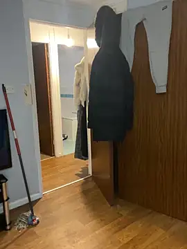 SexyLoLoUK online show from 11/04/25, 04:22