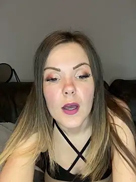 SexyLoLoUK online show from 11/12/25, 06:23