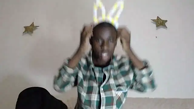 Snapshot of Vince_Favent chatting on 10/28/25, 09:03 Vince Favent online show from 10/28/25, 09:03