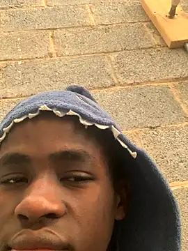 Snapshot of Vince_Favent chatting on 09/10/25, 10:58 Vince Favent online show from 09/10/25, 10:58