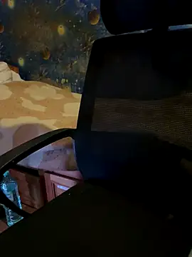 fronkie9384 online show from 10/04/25, 05:03