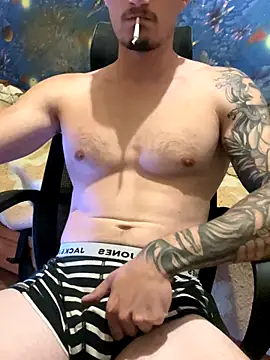 fronkie9384 online show from 09/30/25, 07:20