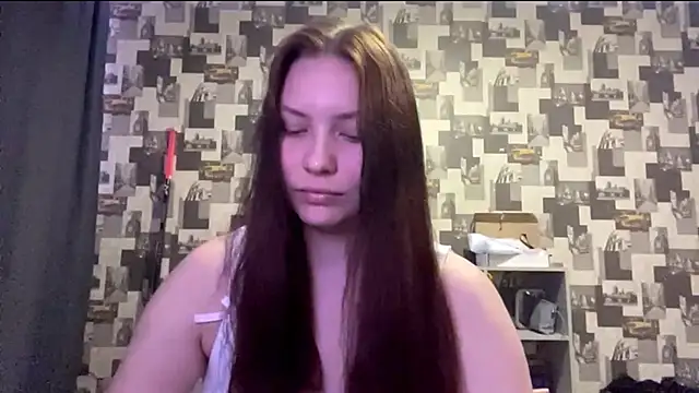 Snapshot of SwiiSweet chatting on 09/14/25, 07:03 SwiiSweet online show from 09/14/25, 07:03