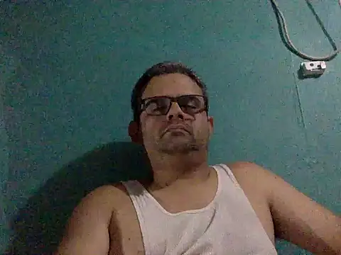 Katracho6969 online show from 11/12/25, 04:49