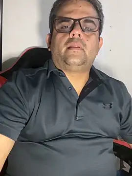 Katracho6969 online show from 02/12/26, 04:12