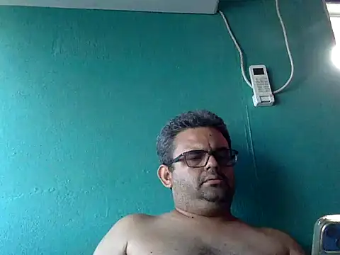 Snapshot of Katracho6969 chatting on 10/05/25, 02:41 Katracho6969 online show from 10/05/25, 02:41