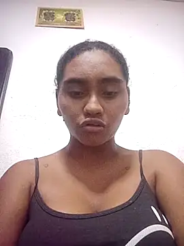 Lucy-Ferr online show from 10/03/25, 06:31