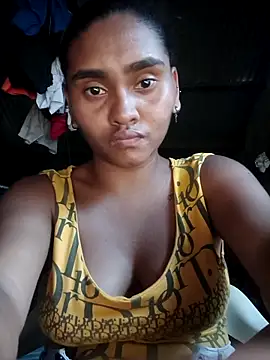 Lucy-Ferr online show from 12/17/25, 07:41