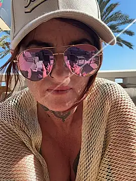 IrishmilfAnna online show from 09/26/25, 02:13