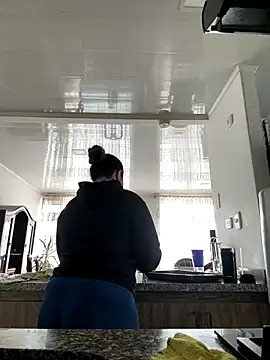 PortuPAWG online show from 11/18/25, 07:17