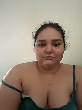 Snapshot of PortuPAWG chatting on 06/22/26, 11:02 PortuPAWG online show from 06/22/26, 11:02