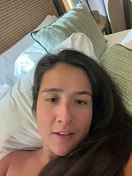 Maria-and-Charly online show from 04/18/26, 07:07