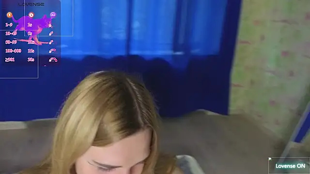 HelenMartines online show from 07/15/26, 08:54