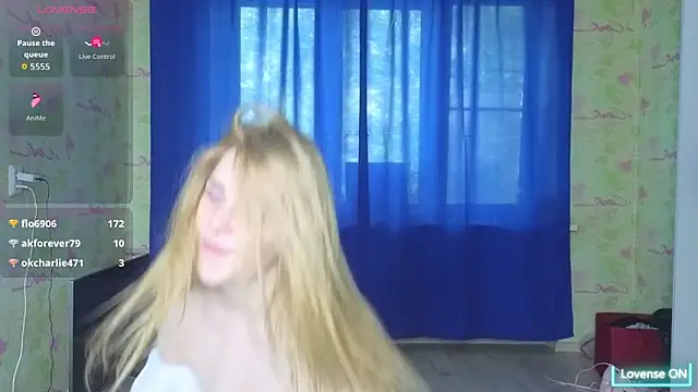 HelenMartines online show from 06/03/26, 02:33