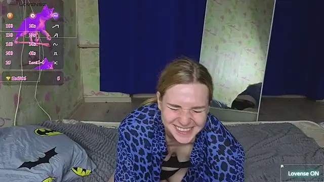 HelenMartines online show from 07/11/26, 06:41