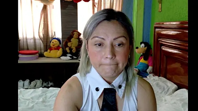  Charlize theron  online show from 03/11/26, 08:47