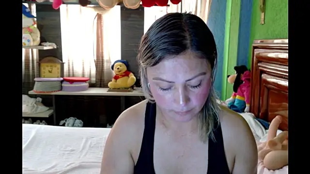 Snapshot of _Charlize_theron_ chatting on 05/30/26, 05:51 Charlize theron online show from 05/30/26, 05:51