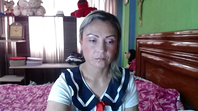 Snapshot of _Charlize_theron_ chatting on 09/26/25, 07:21 Charlize theron online show from 09/26/25, 07:21