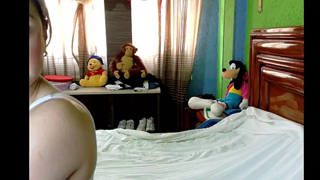  Charlize theron  online show from 03/13/26, 08:25