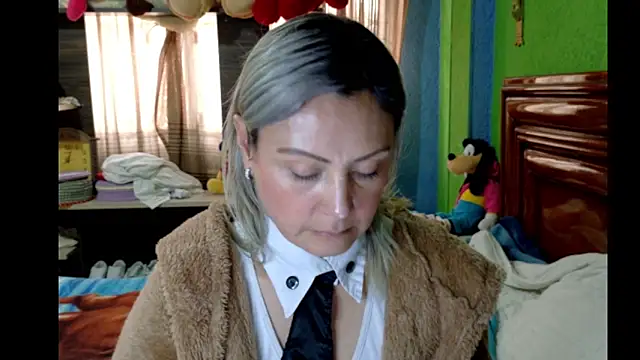  Charlize theron  online show from 03/18/26, 08:21