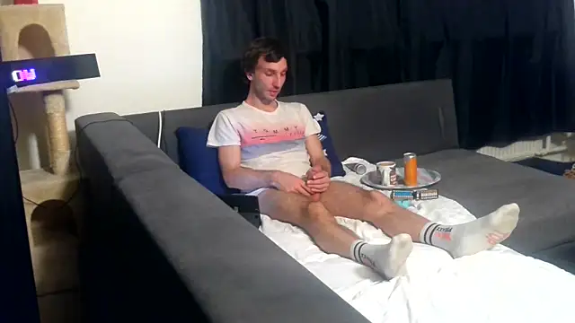 Snapshot of cum2camboys chatting on 02/12/26, 08:30 cum2camboys online show from 02/12/26, 08:30