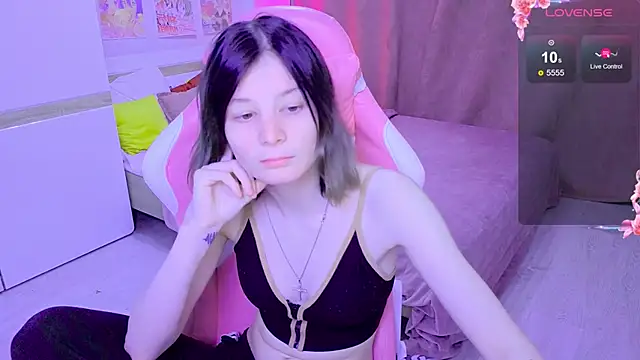 EllinEverly online show from 03/19/26, 09:04