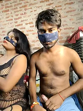 sexy-couple77 online show from 10/19/25, 11:29