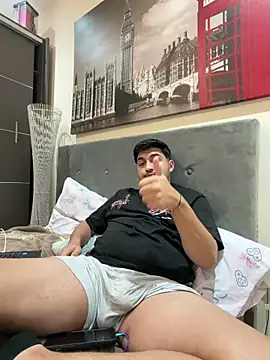 mixedcouplee69 online show from 11/06/25, 11:09