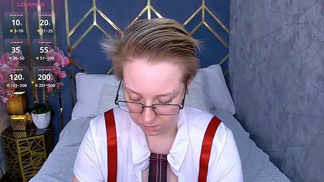 AlexandraGreen online show from 02/28/26, 09:03