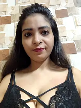 QUEEN-ADITI online show from 10/06/25, 04:08