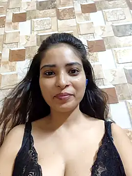 QUEEN-ADITI online show from 10/02/25, 03:21