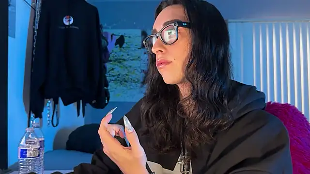 xoFrankie online show from 04/04/26, 09:10