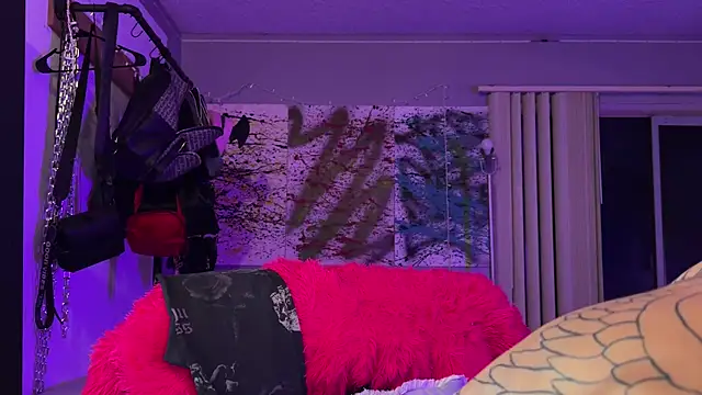 xoFrankie online show from 02/10/26, 04:33