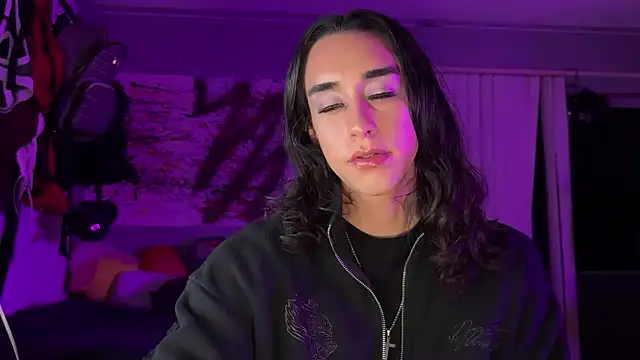 xoFrankie online show from 12/21/25, 08:05