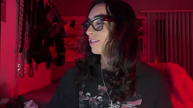 xoFrankie online show from 03/19/26, 03:17