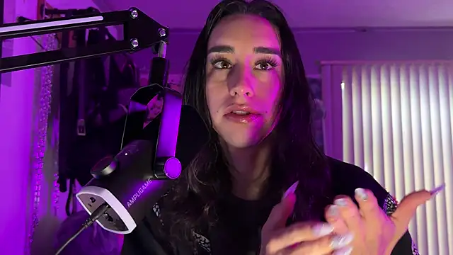 xoFrankie online show from 04/12/26, 07:28