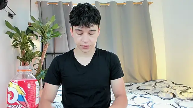 mrhot night online show from 06/26/26, 08:25