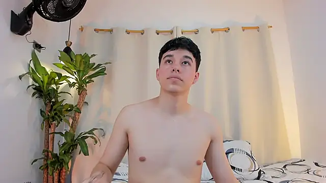 mrhot night online show from 04/03/26, 11:44