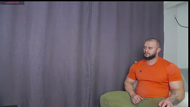 RickyMiami1 online show from 11/26/25, 06:30