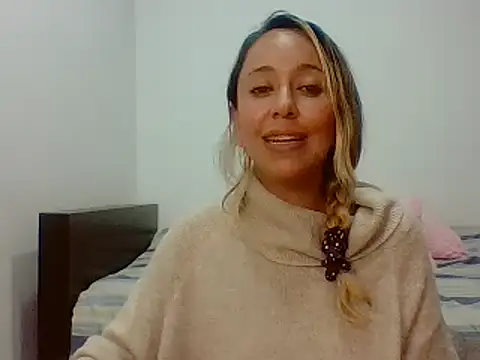 leah susman online show from 11/14/25, 06:17