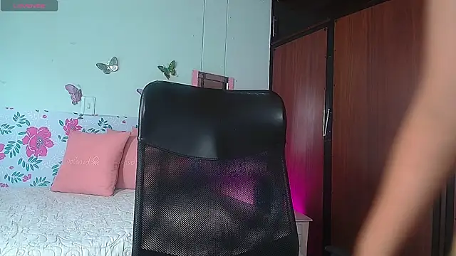 AmyBlue  online show from 09/20/25, 01:54