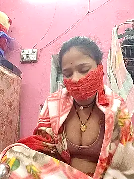 Snapshot of Sapna_thakurr chatting on 11/13/25, 08:57 Sapna thakurr online show from 11/13/25, 08:57