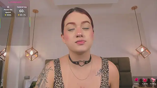 Julieth Rojas online show from 03/10/26, 03:54