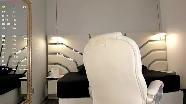 Julieth Rojas online show from 09/23/25, 04:30